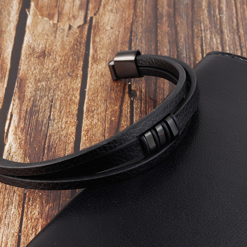 สร้อยข้อมือหนังถักหลายชั้นผสมส - Mens Fashion Combination บทวิจารณ์และราคา