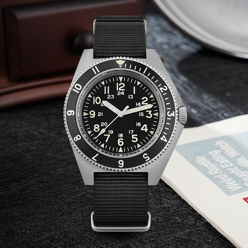 นาฬิกาควอตซ์ Watchdives รุ่น W - Men'S Fashion Jewelry บทวิจารณ์และราคา