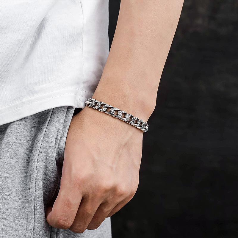 สร้อยข้อมือแบบโซ่คิวบาสไตล์อาห - Men'S Fashion Lk บทวิจารณ์และราคา
